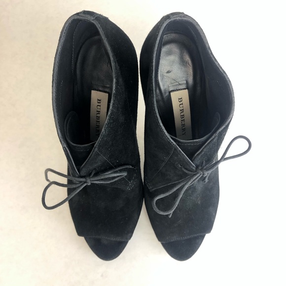 Burberry black suede peep-toe ankle boots 37.5 - Picture 6 of 11